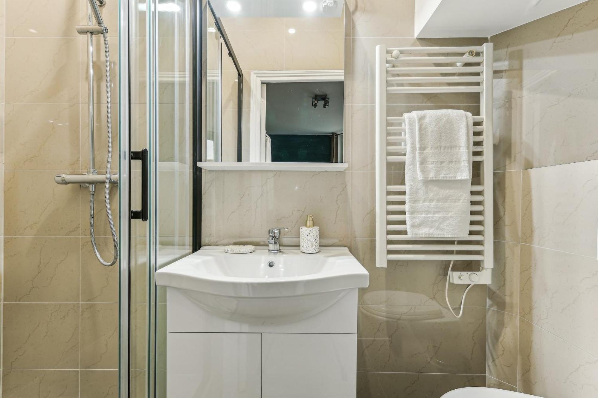 Apartment Bnbnova - Le Marais - 1br - Quartier Montorgueil *